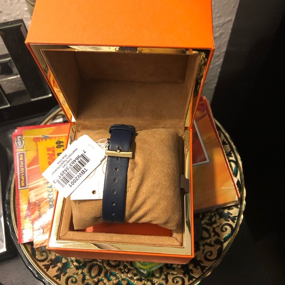 NWT Tory Burch “Navy Blue” Leather Watch - Picture 2 of 4